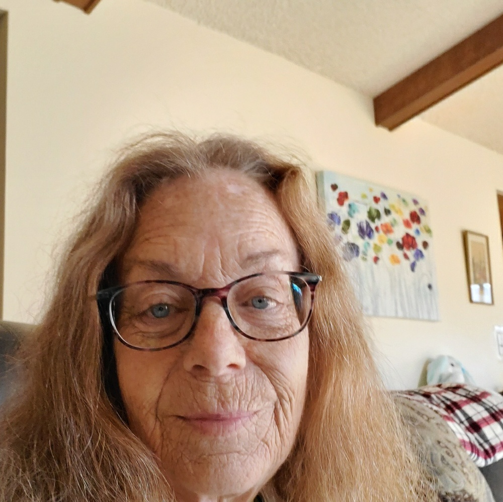 Meet your Posher, Elizabeth l